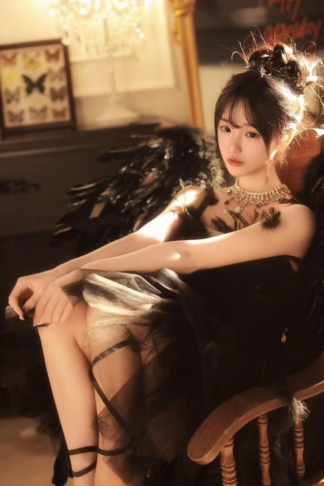 三亚模特伴游预约